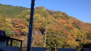陣馬山からの眺めは絶景でおすすめ!清水茶屋で富士山を見ながら「そば」も食べられます