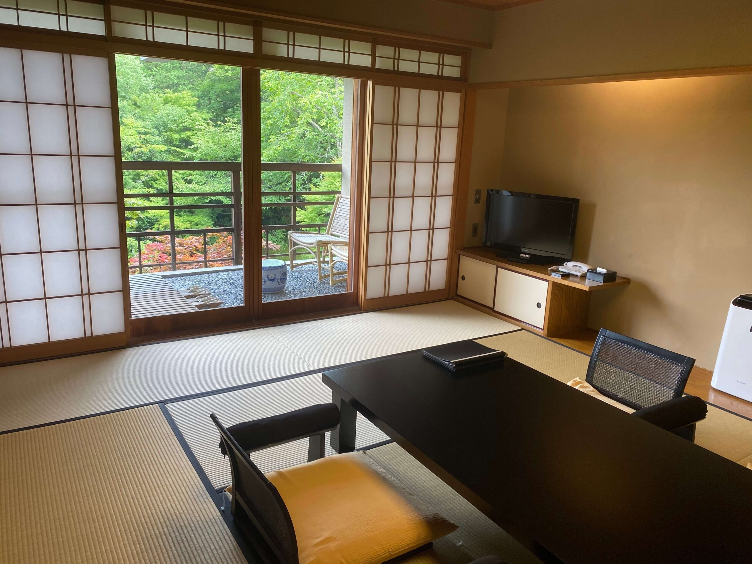 箱根の高級旅館、強羅花壇の客室（慶太ブログ)