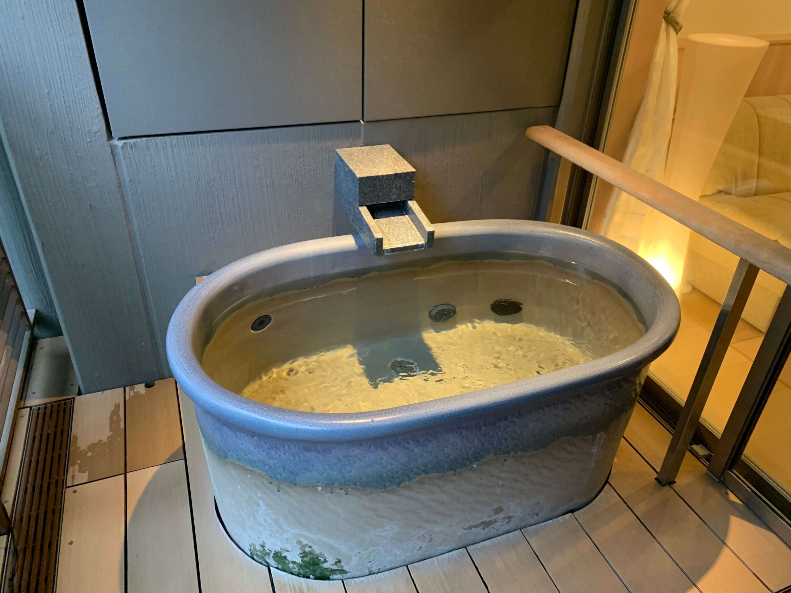 箱根はなをりの客室露天風呂