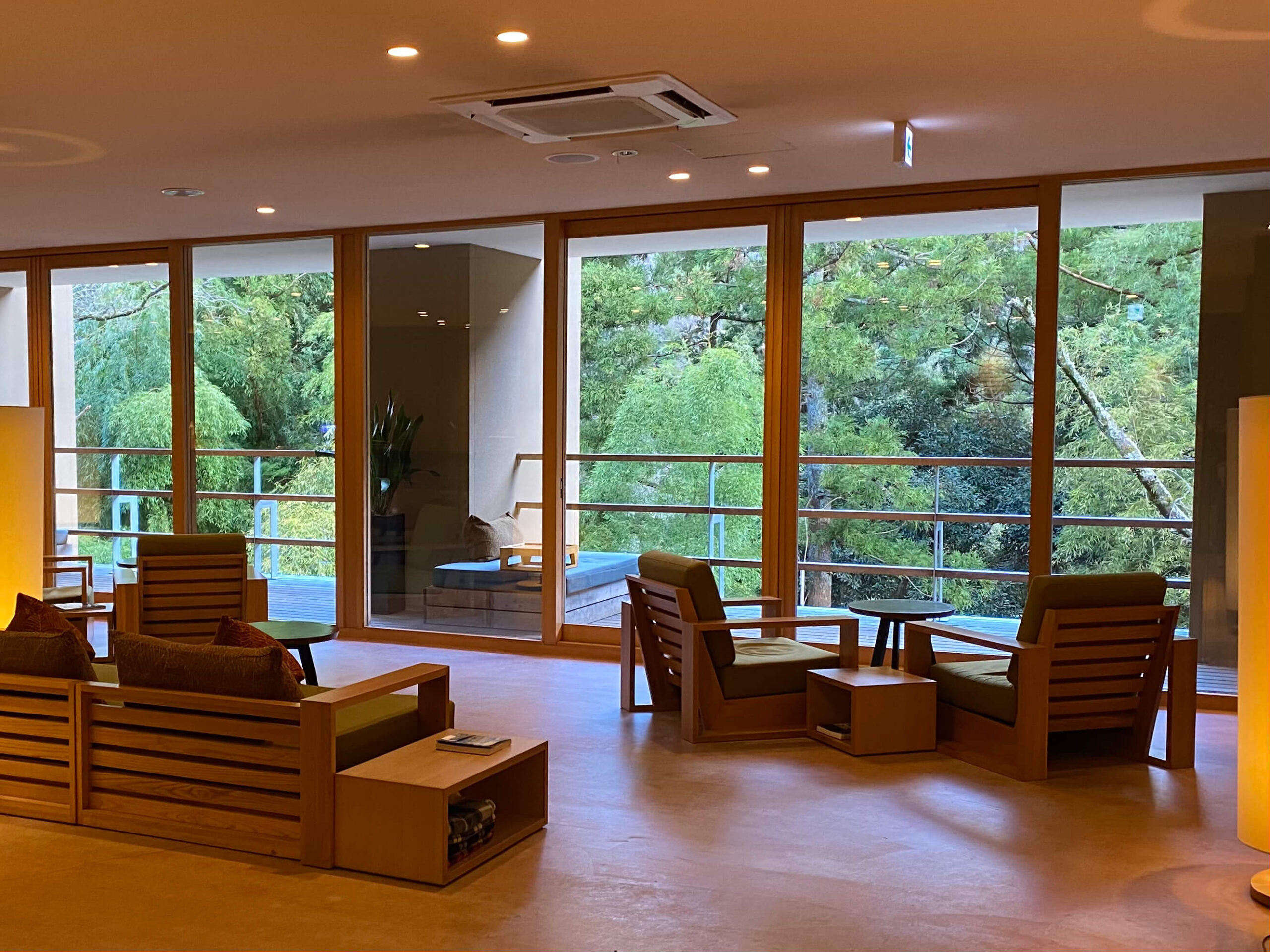 箱根の高級旅館：金の竹塔ノ沢のロビー(慶太ブログ)