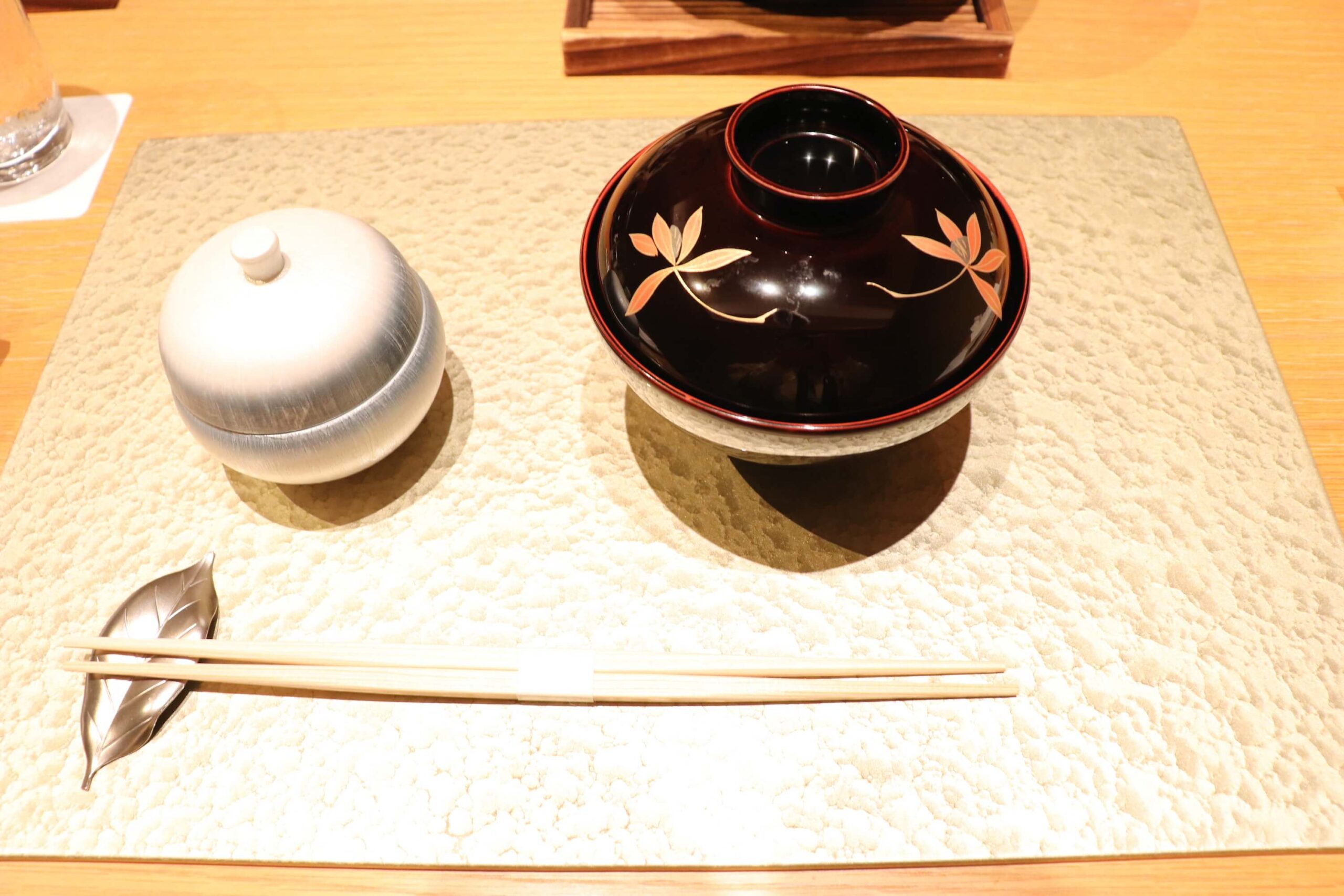箱根強羅白檀の夕食の吸い物