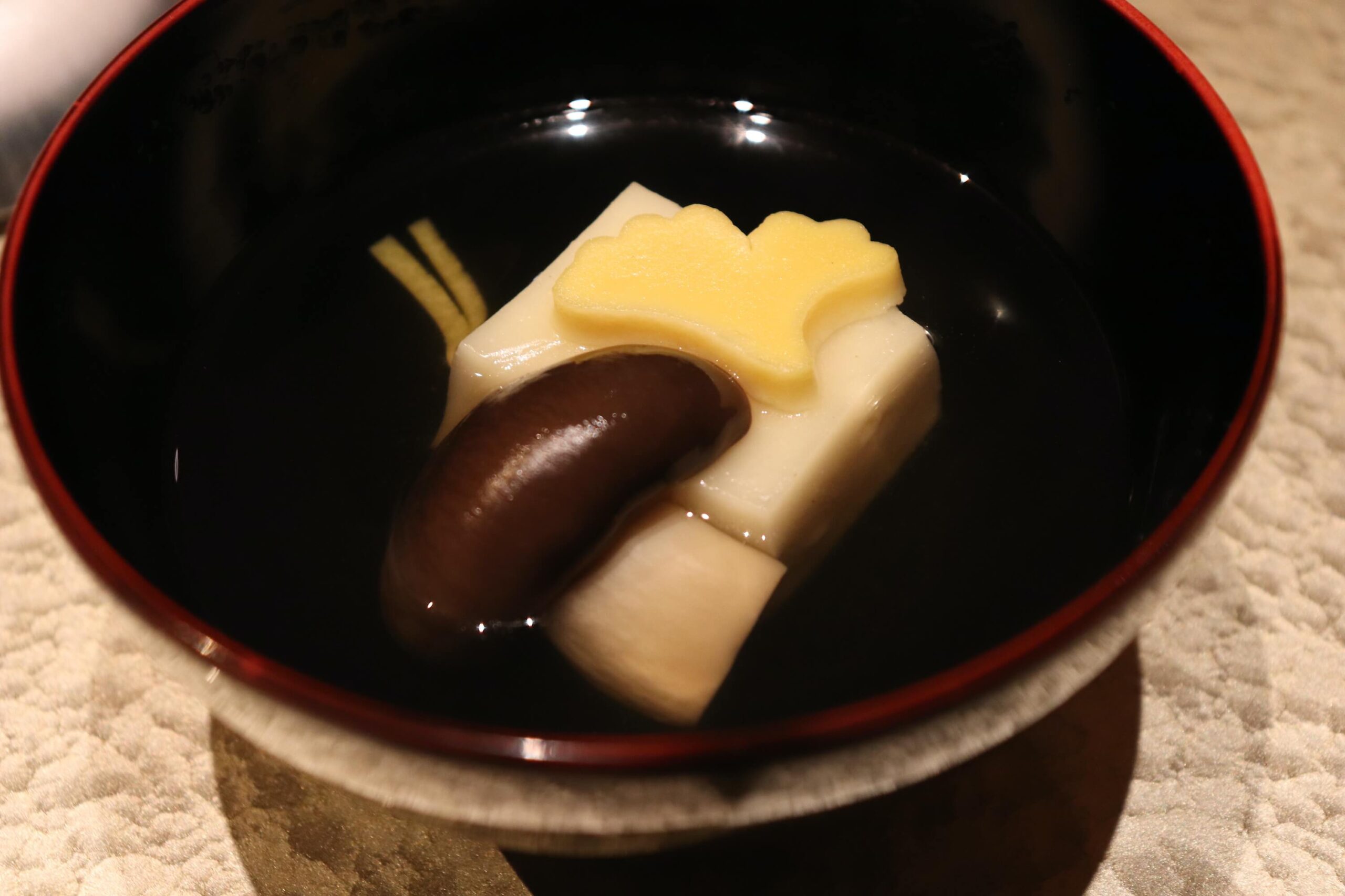 箱根強羅白檀の夕食の吸い物の清汁仕立て