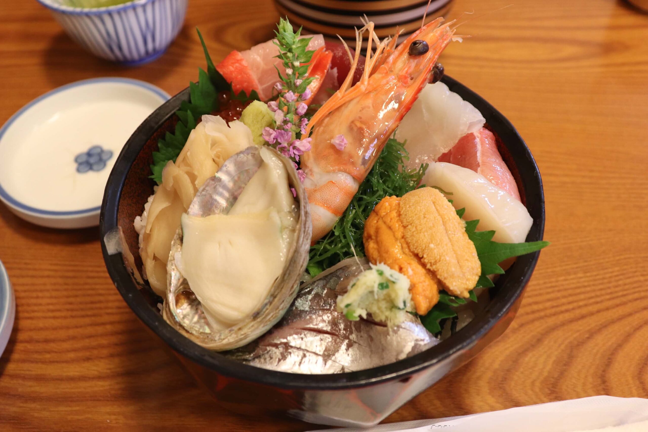 小田原だるまの海鮮丼
